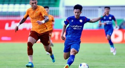 Nóng cuộc đua trụ hạng