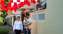 Cuộc thi ảnh "Thiêng liêng cờ Tổ quốc": Màu cờ nơi đảo xa