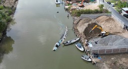 Tìm thấy thi thể bé gái 6 tuổi quê An Giang trong vụ chìm ghe trên sông ở Cà Mau