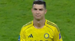 Hành động “xấu xí” của Ronaldo sau chung kết C2 châu Á