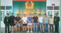 Triệt phá đường dây cá độ bóng đá hơn 70 tỉ đồng/tháng
