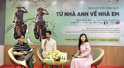 Cặp đôi Pháp - Việt kể chuyện đi xe đạp xuyên Âu - Á