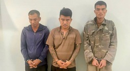 Nhiều nghi phạm ra đầu thú sau một vụ án bất ngờ ở Quảng Trị