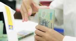 Gần 4.200 tỉ đồng chi trả lương hưu, trợ cấp BHXH tháng 6