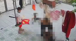 Nghi con bị lấy mất diều, người đàn ông đến tận nhà bắt bé trai 11 tuổi quỳ, đấm đá dã man
