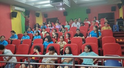 Chiếu phim về Bác Hồ miễn phí phục vụ người lao động