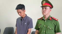 Giả danh cán bộ, chiếm đoạt tiền của nhiều người