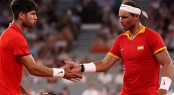 Nadal đánh giá cao lựa chọn của Alcaraz, nói về chấn thương của đàn em