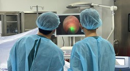 Chủ quan với đau lưng, người đàn ông bị tàn phá sức khỏe