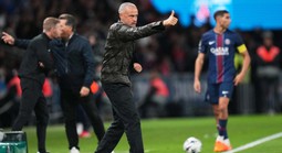HLV PSG chỉ ra “điều đáng sợ nhất” của Arsenal
