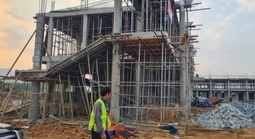 Thiếu nhân công, dự án trường liên cấp vùng biên phải “cầu cứu” địa phương tìm người
