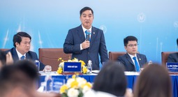 Chủ tịch Đèo Cả nhắc tới dự án trục đại lộ cảnh quan sông Hồng tại Đại hội cổ đông