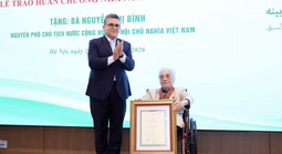 Nhà nước Palestine tặng nguyên Phó Chủ tịch nước Nguyễn Thị Bình Huân chương Ngôi sao Công trạng