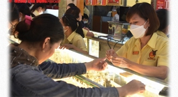 Giá vàng trong nước diễn biến bất ngờ