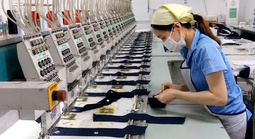 Từ ngày 1-7, mức lương đóng BHXH cao nhất của người lao động là 50,6 triệu đồng/tháng