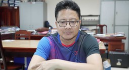 Bắt quả tang cán bộ thuế nhận 100 triệu đồng từ giám đốc công ty