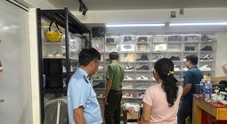 TPHCM: Phát hiện cửa hàng bán giày thể thao giả, trị giá hơn nửa tỉ đồng