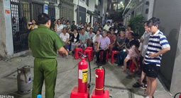 Phường An Nhơn huấn luyện PCCC và nhận diện tội phạm công nghệ cao cho các hộ kinh doanh nhà trọ 