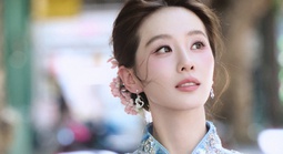 Mỹ nhân Lưu Thi Thi đẹp lung linh trên phố Hà Nội