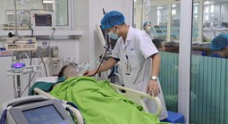 Hai người đàn ông nhập viện vì sốc nhiệt giữa đợt nắng nóng gay gắt