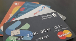 Chính phủ đặt mục tiêu ít nhất 30% người trưởng thành có tiền gửi tiết kiệm tại ngân hàng