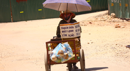 Vì sao nhiệt độ nhiều nơi phá vỡ kỉ lục, Hà Nội thành "chảo lửa" trong đợt nắng nóng?