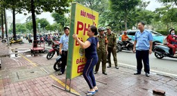 TPHCM triển khai phần mềm quản lý sử dụng tạm thời vỉa hè trong 18 tháng