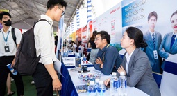 Chấp nhận trái ngành, miễn làm được việc