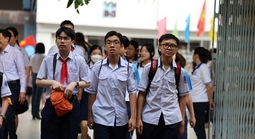 TPHCM yêu cầu bảo đảm an toàn thực phẩm, nước uống phục vụ 2 kỳ thi quy mô lớn
