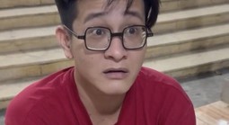 Công an TPHCM bắt Rapper Mr.Nhân