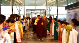 Đức Gyalwang Drukpa rời Việt Nam, kết thúc Pháp hội cầu nguyện hòa bình