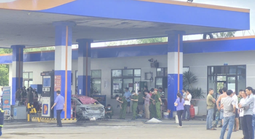 Góc nhìn khác trong vụ cháy xe ở cây xăng khiến 2 người tử vong