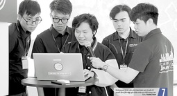 Báo in ngày 4-5: Sớm cấp sổ hồng nhiều dự án chung cư