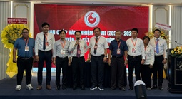 Bóng chuyền TPHCM trăn trở mục tiêu ngày trở lại