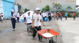 "Nghệ nhân nhí" ở làng nghề truyền thống