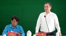 Lấy sự thụ hưởng của công nhân - lao động là trung tâm