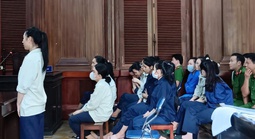 "Phù phép" thẻ tín dụng qua gian hàng ảo
