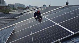 Giá mua điện mặt trời mái nhà còn quá rẻ
