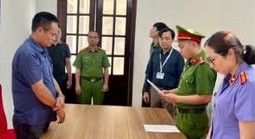 Bắt một cựu cán bộ địa chính