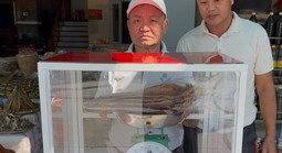 Sầm Sơn lắp cân đối chứng ở khu hải sản để chống "buôn gian bán lận"
