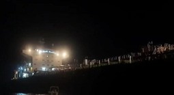 Ông Donald Trump dọa biến Iran thành "vầng sáng khổng lồ", Tehran mở "chiến dịch đặc biệt"