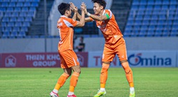 V-League: Quế Ngọc Hải chơi nổi bật, CLB Đà Nẵng thắng đẹp Becamex TP HCM