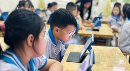 Trường tiểu học tổ chức “lớp học thông minh”, thu hơn 10 triệu đồng/phụ huynh