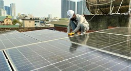 Tiền điện bao nhiêu mỗi tháng thì hộ gia đình nên lắp điện mặt trời mái nhà?