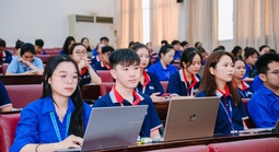 Hơn 1.000 bài thi chính luận về bảo vệ nền tảng tư tưởng của Đảng