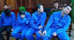  "Bảo kê" vỉa hè, 5 thành viên tổ trật tự đô thị hầu tòa