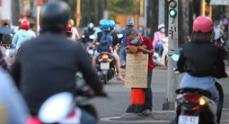 TPHCM mở rộng cơ hội việc làm cho người lang thang xin ăn