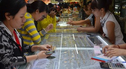 Giá vàng hôm nay 13-6: Tiếp tục đi lên