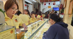Giá vàng tăng thêm 11 triệu đồng/lượng sau 2 ngày