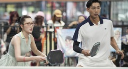 Người mẫu Hữu Long, Mâu Thủy háo hức, thích thú đấu giải